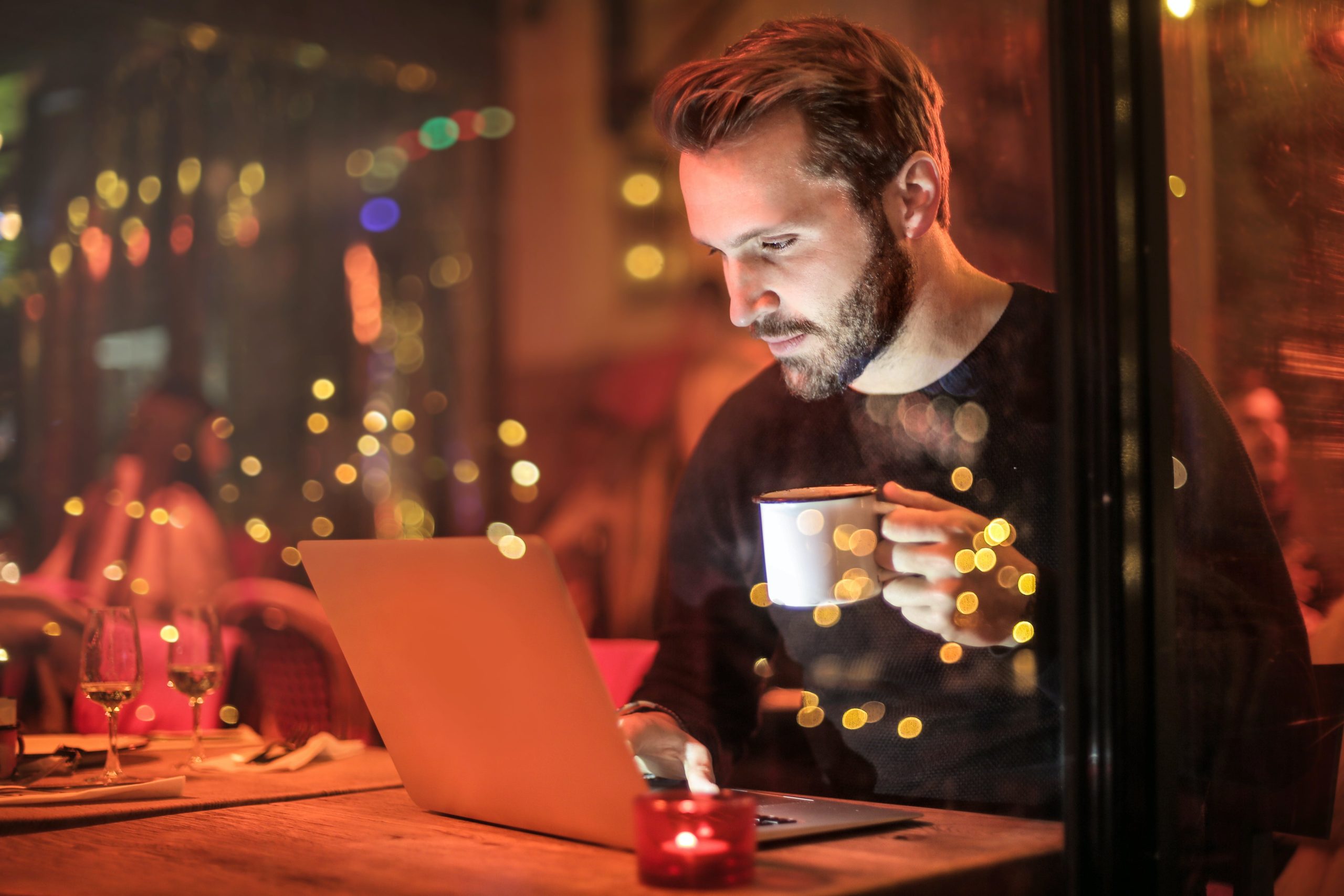 Mastering Responsive Web Design: A Guide for 2025
